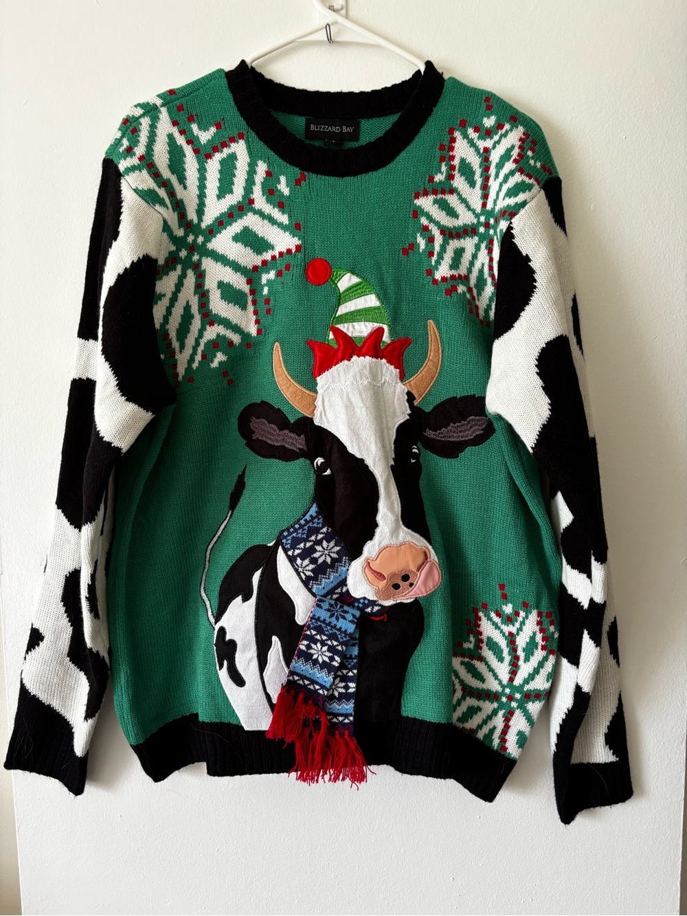 Blizzard Bay Green Cow Crewneck Sweater with Holiday Motif